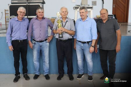 Clube do Vovô Simpático premia campeões dos Campeonatos de Tiro ao Alvo e Canastra